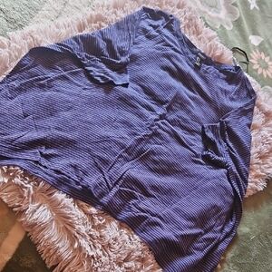 Forever 21 Navy and White Striped Tee